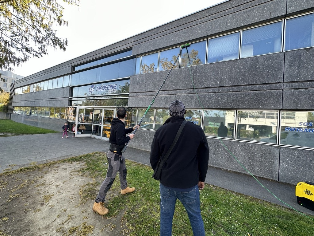 Nettoyage vitres entreprise à Nantes - Igloo Nettoyage